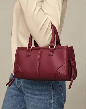 Tassel Clutch