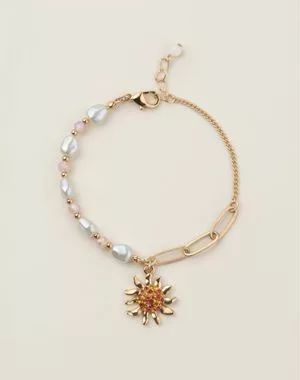 Bloom and Glow Pearly Bracelet